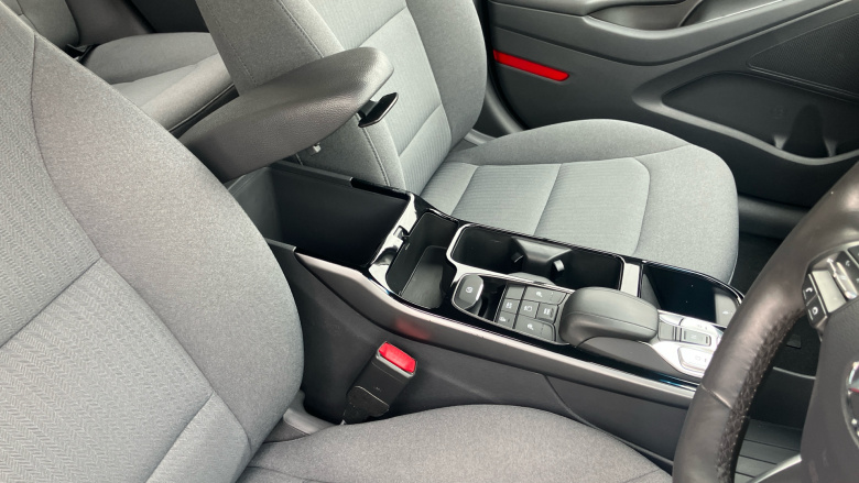 Hyundai IONIQ 100kW Premium 38kWh 5dr Auto Electric Hatchback